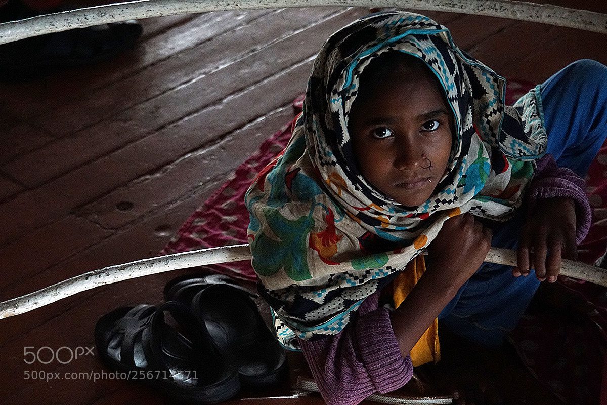 Sony a6000 sample photo. Young girl on rocket photography