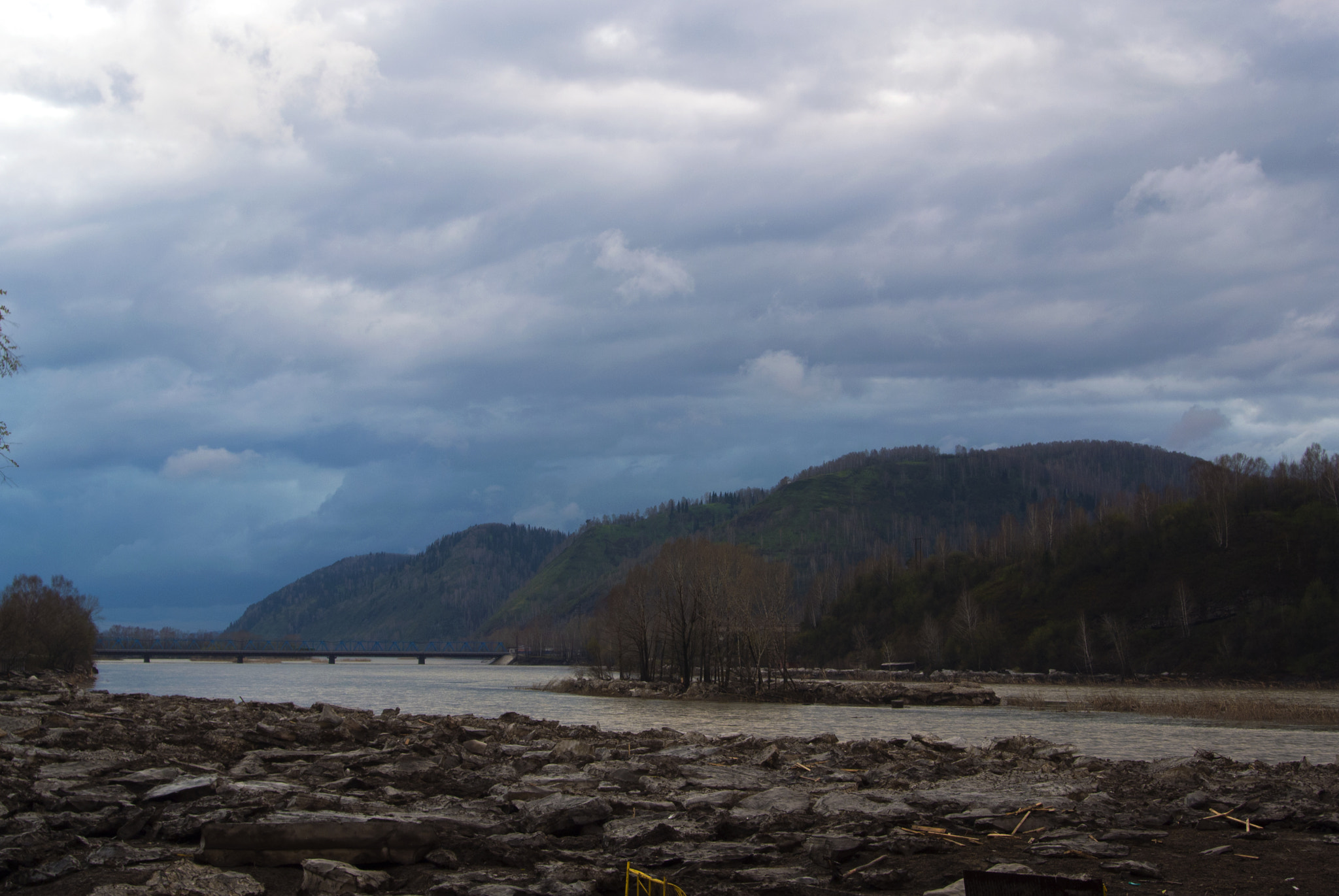 Nikon 1 V1 sample photo. Сloudy evening photography