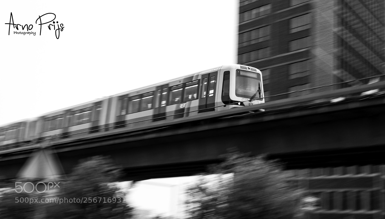 Nikon D7100 sample photo. Tram panning rotterdam photography