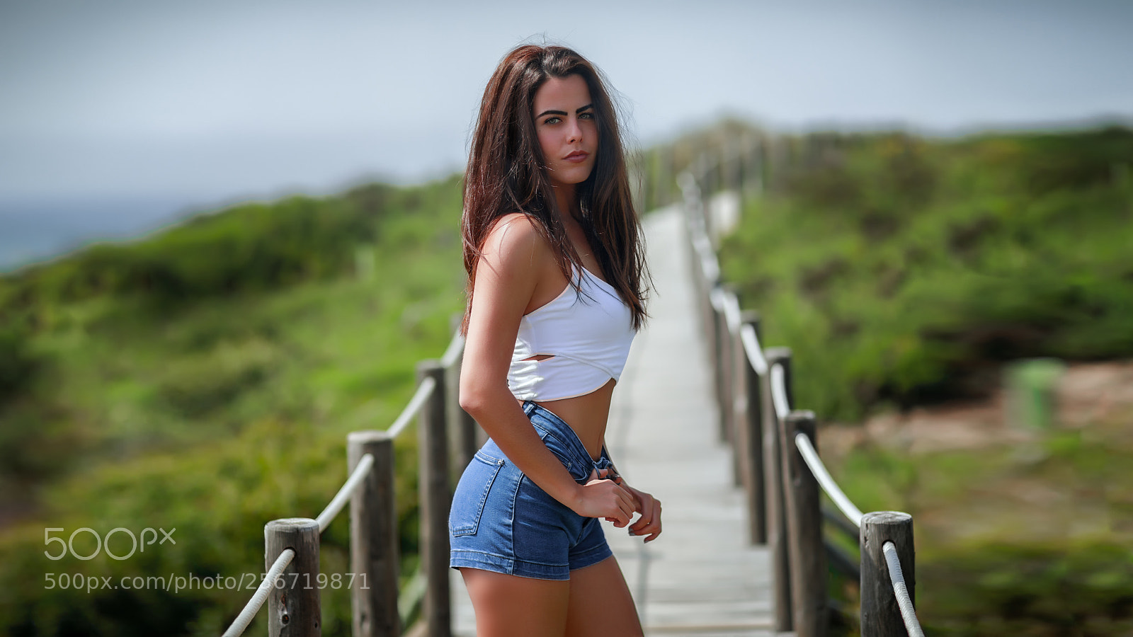 Canon EOS 5D Mark IV sample photo. Daniela photography