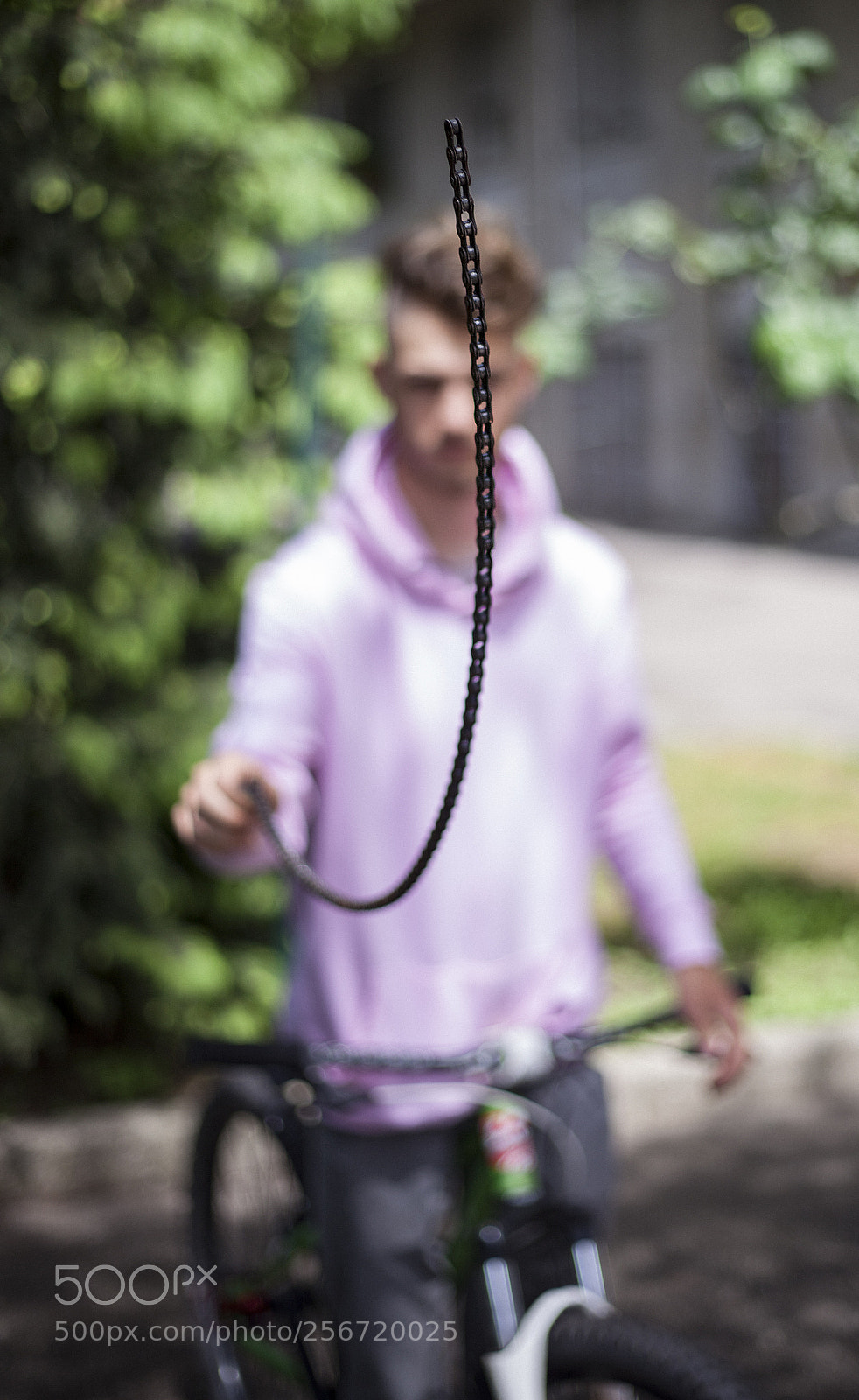 Canon EOS 5D Mark II sample photo. (chain art) photography