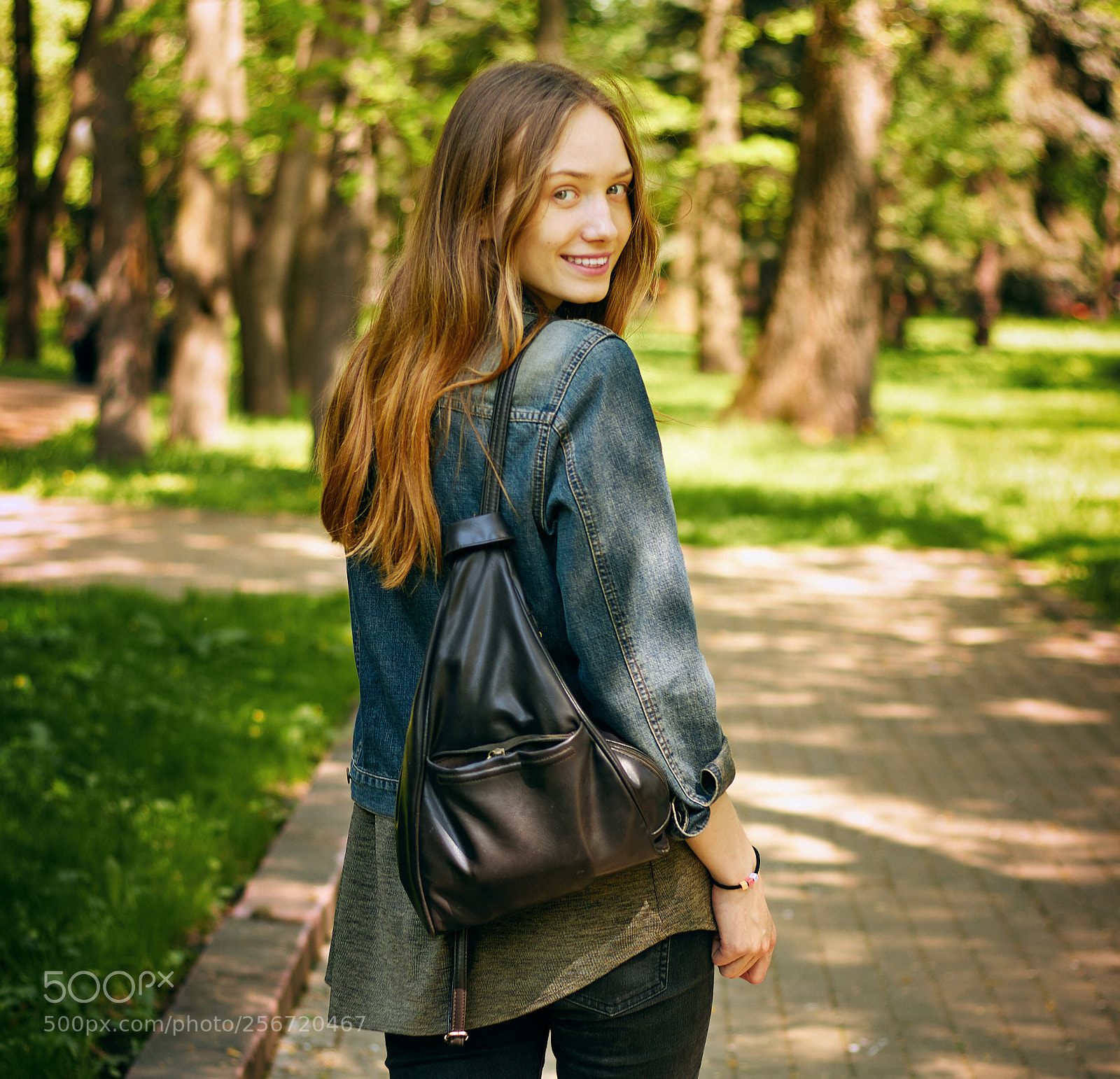 Canon EOS 80D sample photo. Sunny day photography
