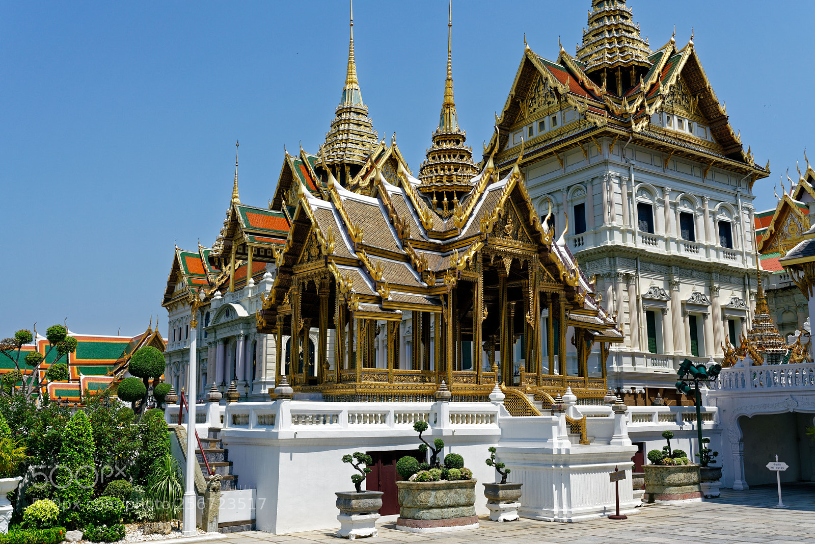 Sony a7R II sample photo. At great palace photography
