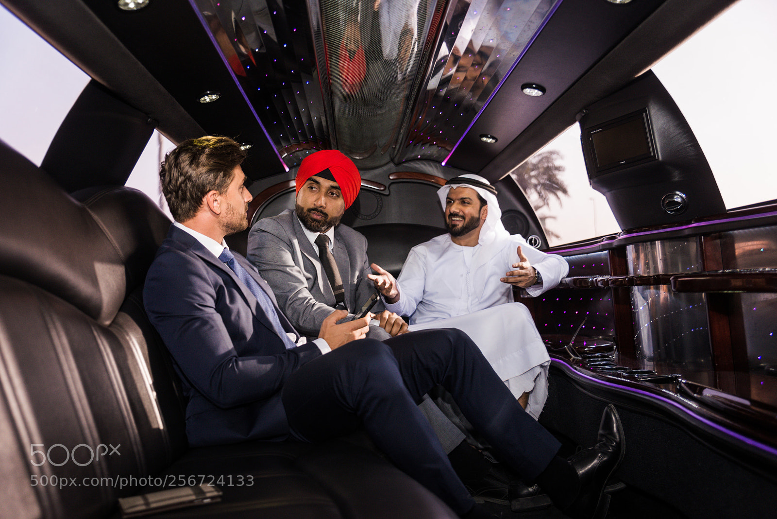Nikon D610 sample photo. Multi-ethnic business team meeting photography