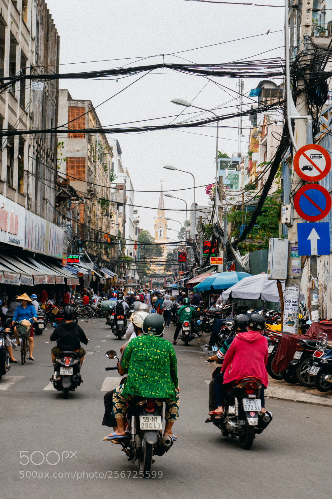 Sony Cyber-shot DSC-RX100 II sample photo. District 5, saigon photography