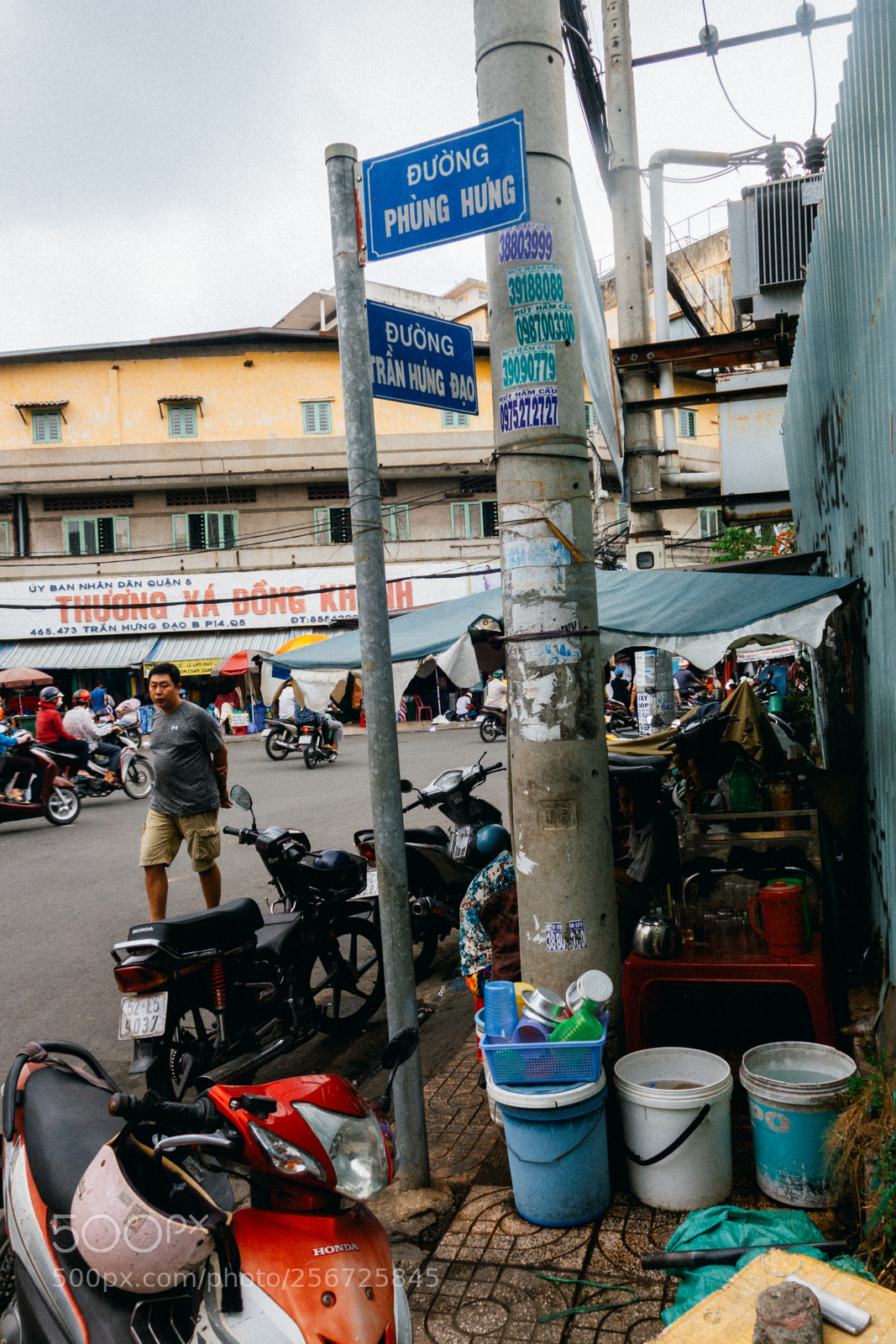 Sony Cyber-shot DSC-RX100 II sample photo. District 5, saigon photography