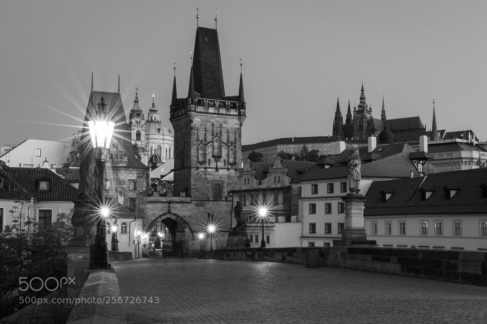 Canon EOS 5D Mark IV sample photo. Early morning prague photography