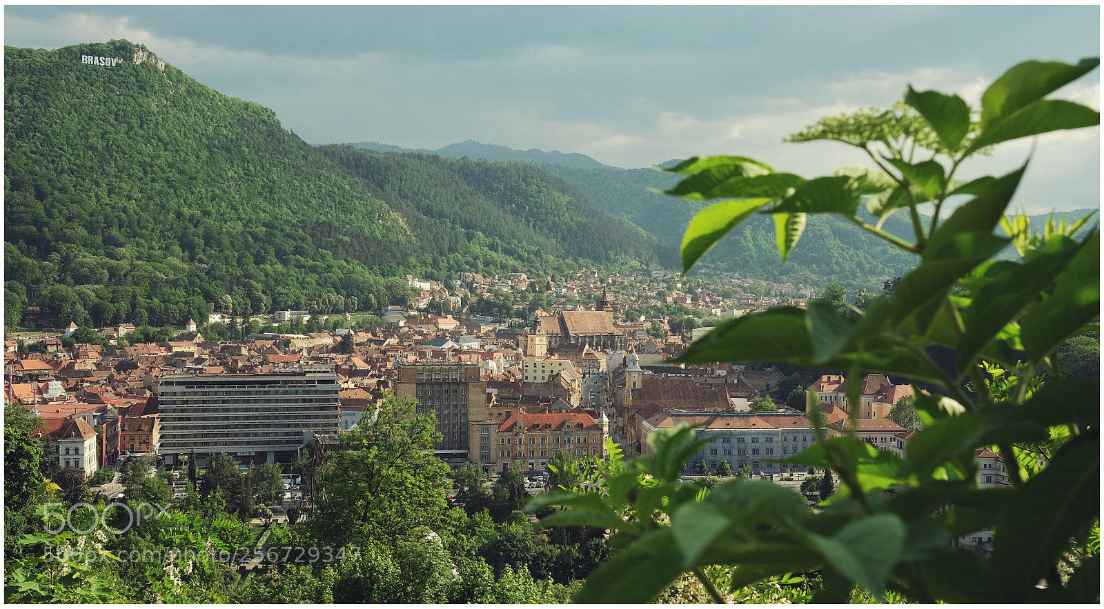 Fujifilm X-T1 sample photo. Visit brașov! photography