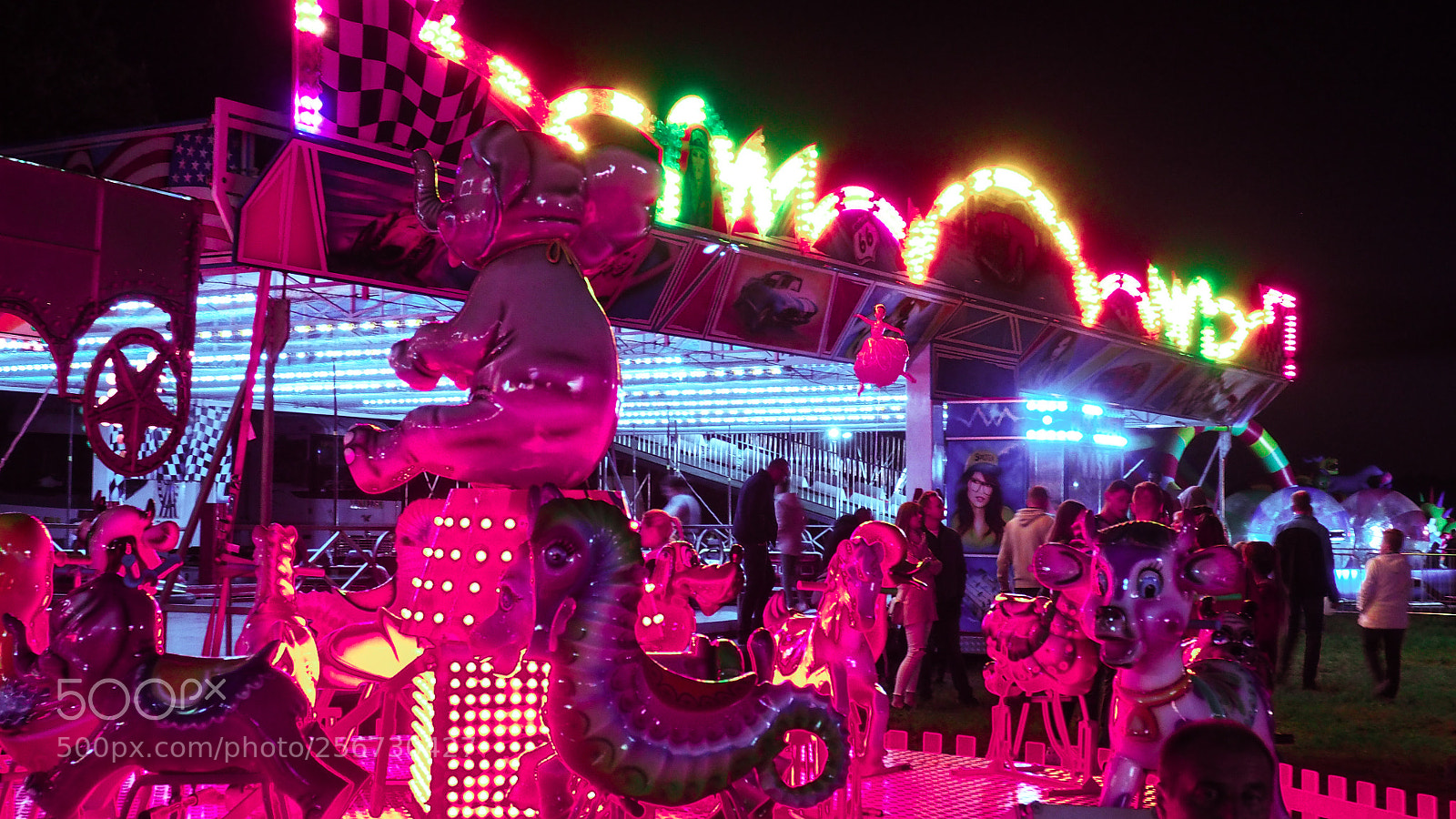 Olympus OM-D E-M10 II sample photo. Circus or what? photography