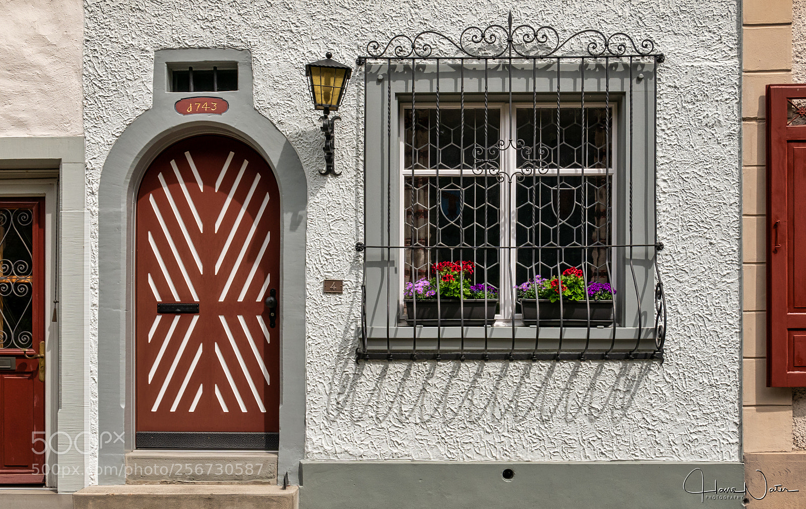 Panasonic Lumix DMC-LX100 sample photo. Fenster photography