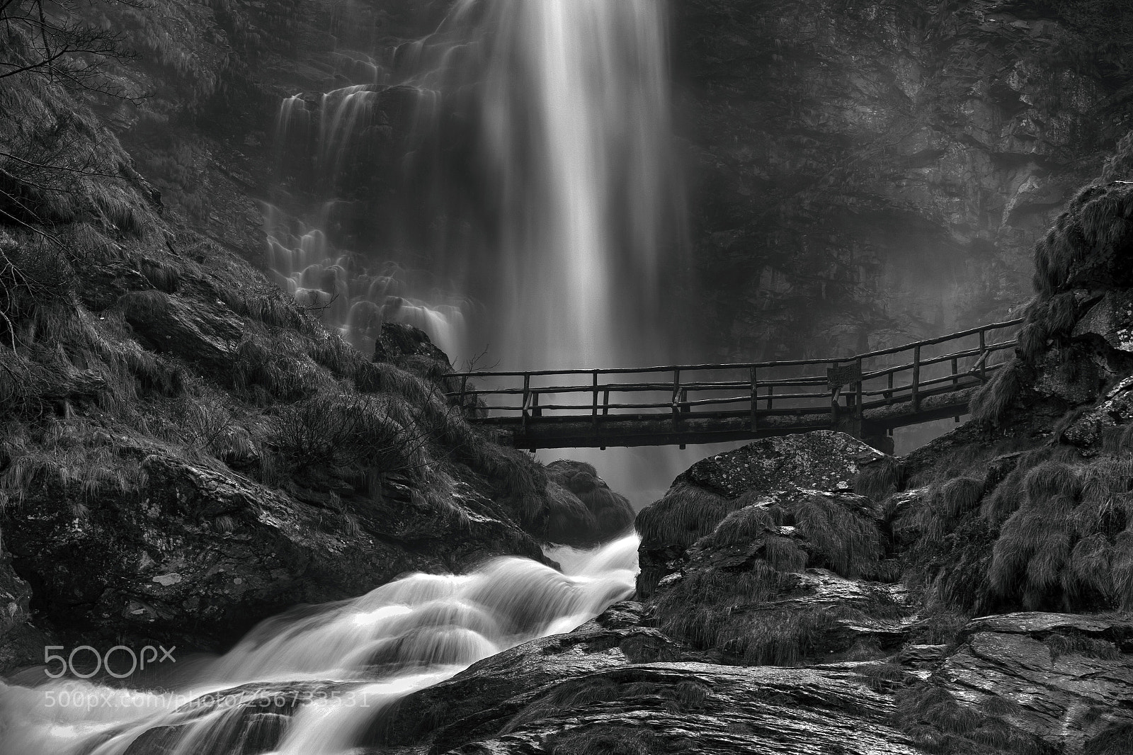 Canon EOS-1D X sample photo. Sonogno photography