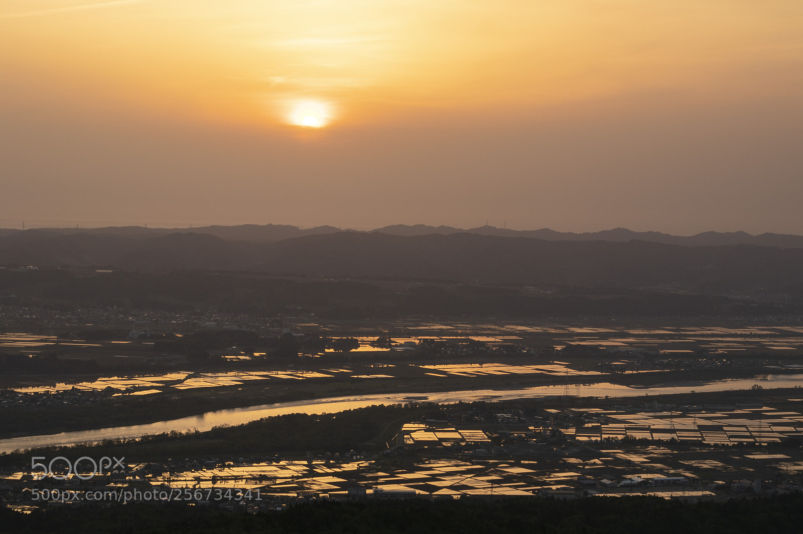 Canon EOS 5D Mark IV sample photo. 越後の夕景 photography