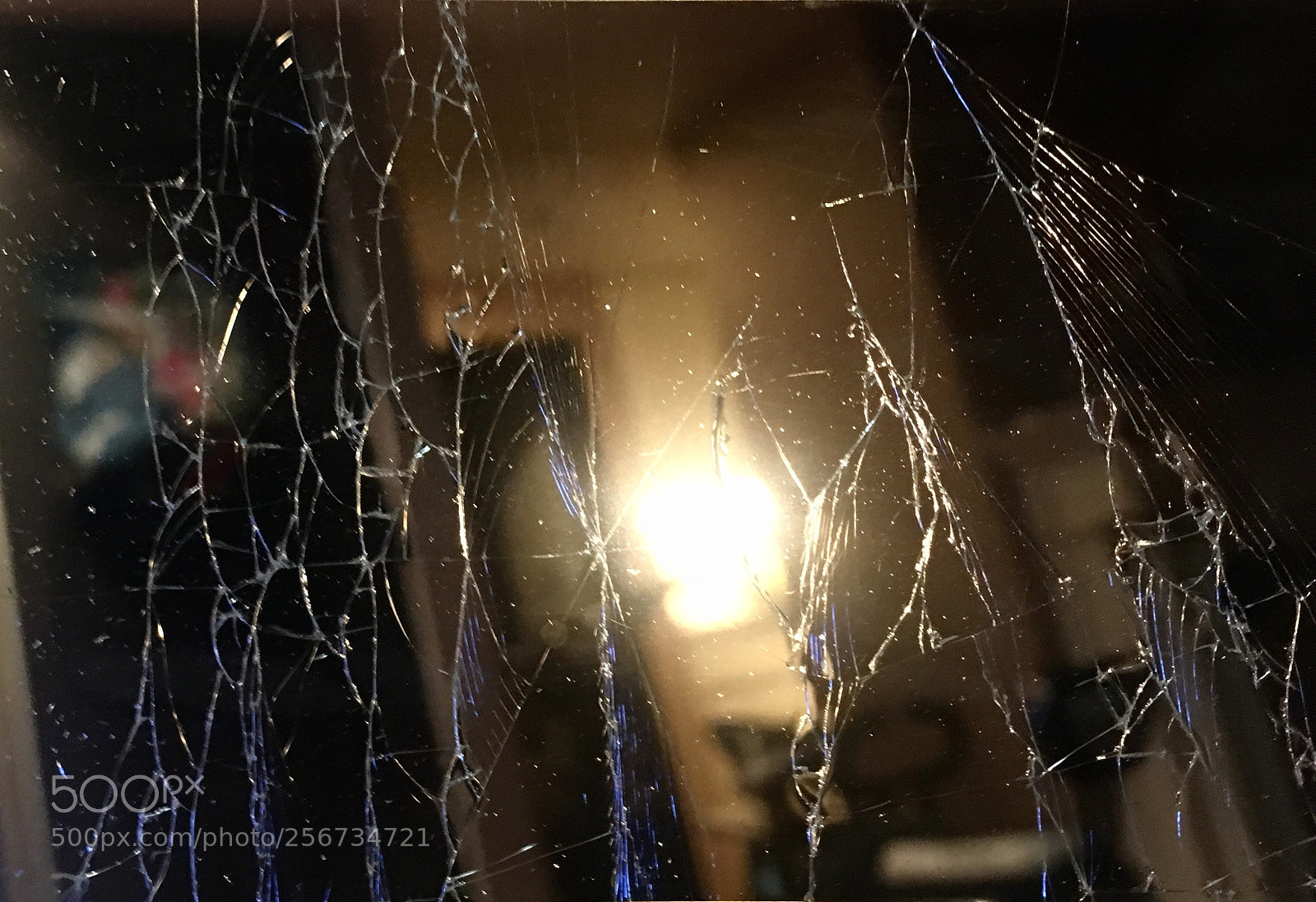Apple iPhone 6s sample photo. Broken photography