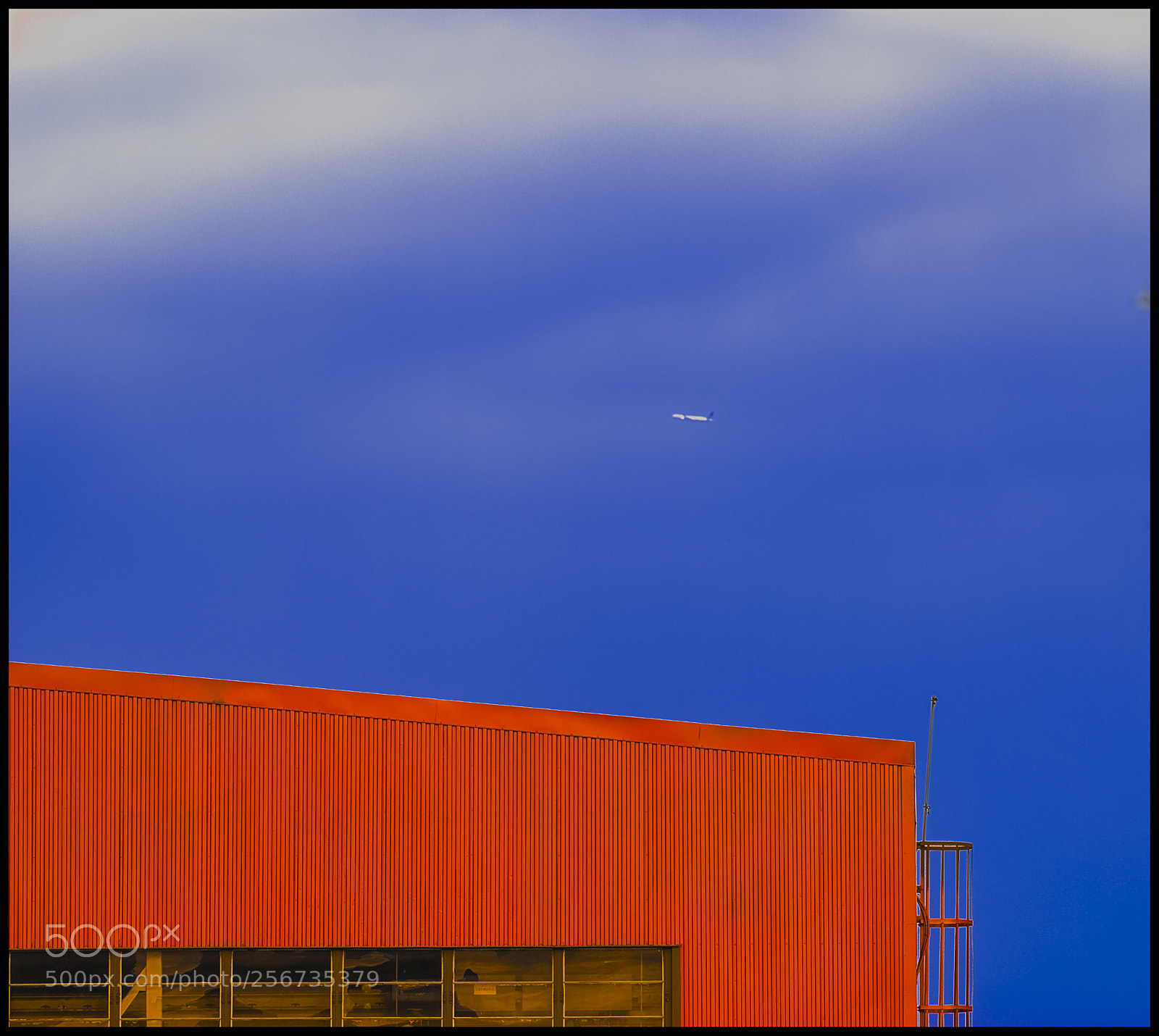 Nikon D80 sample photo. Early flight photography