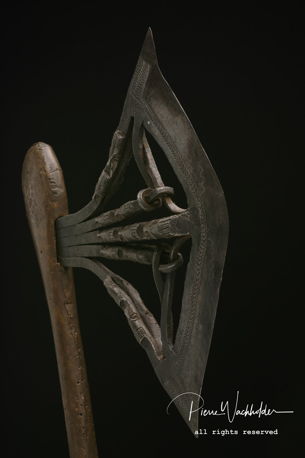 Sigma SD1 Merrill sample photo. Ceremonial axe kilonda , musee africain de namur photography