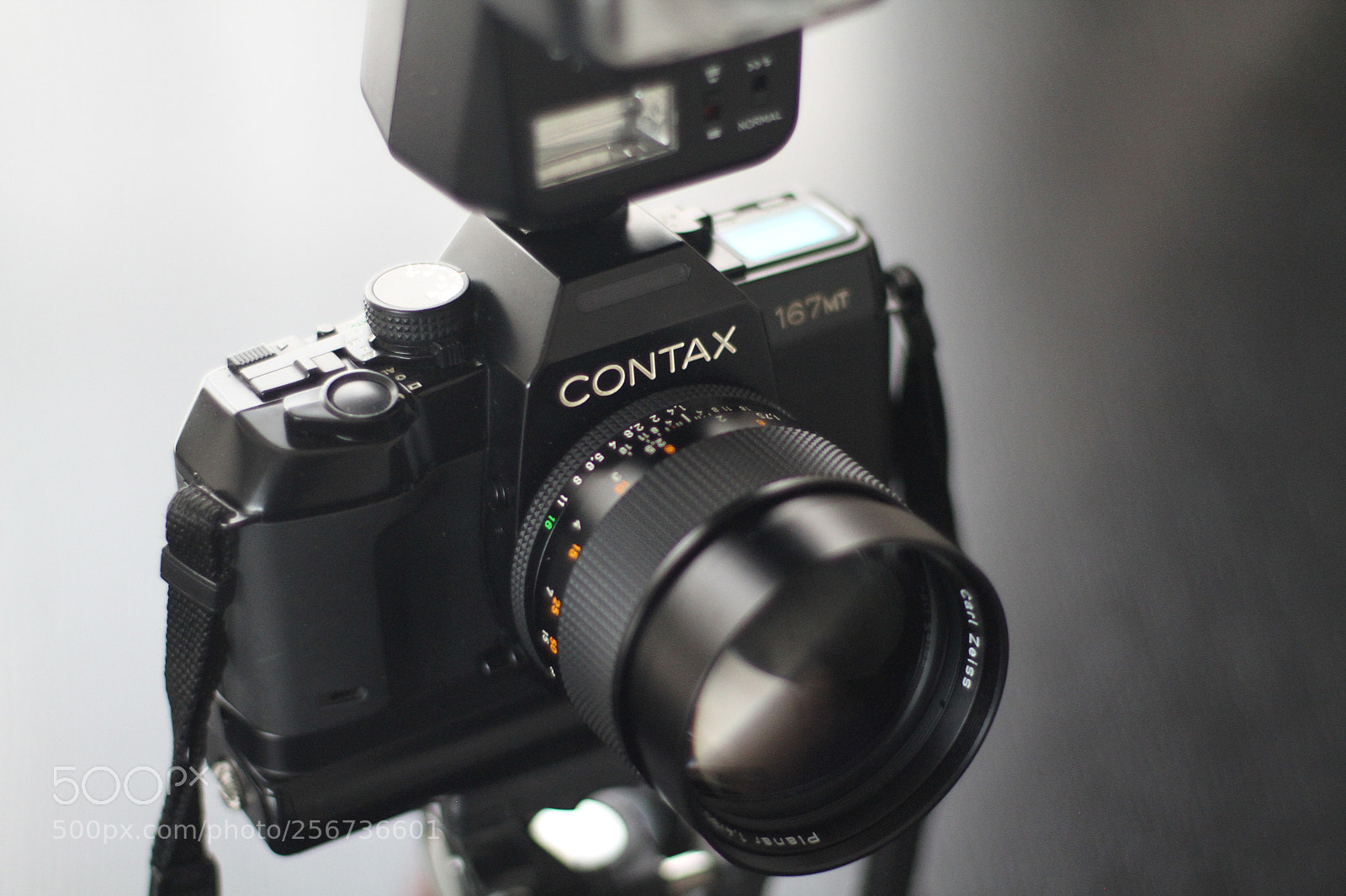 Canon EOS 7D + Canon EF 50mm F1.8 II sample photo. Contax 167mt photography