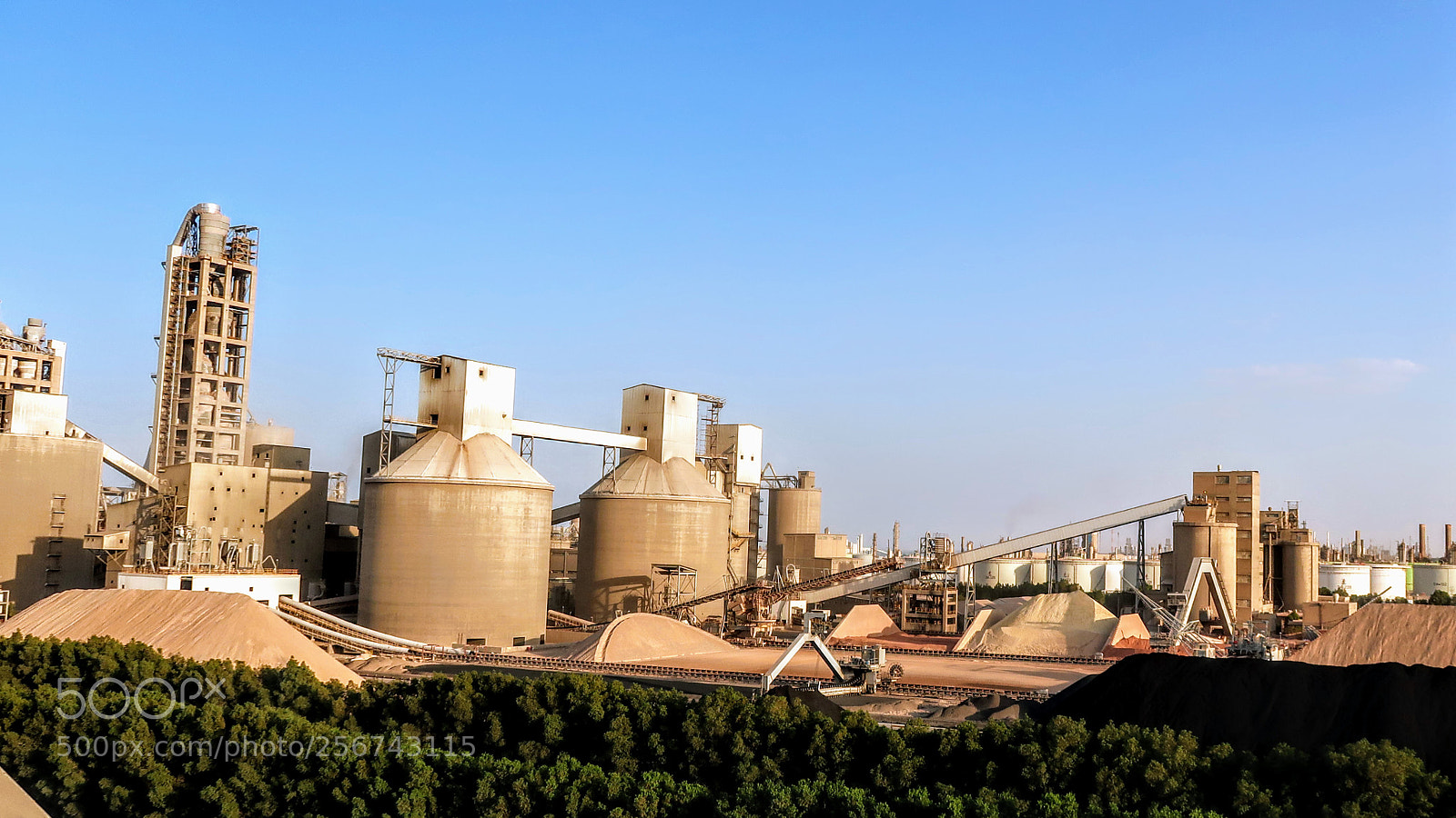 Canon PowerShot G7 X Mark II sample photo. Cement industry photography