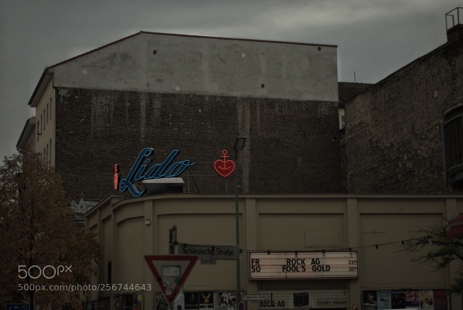 Nikon D80 sample photo. Lido photography