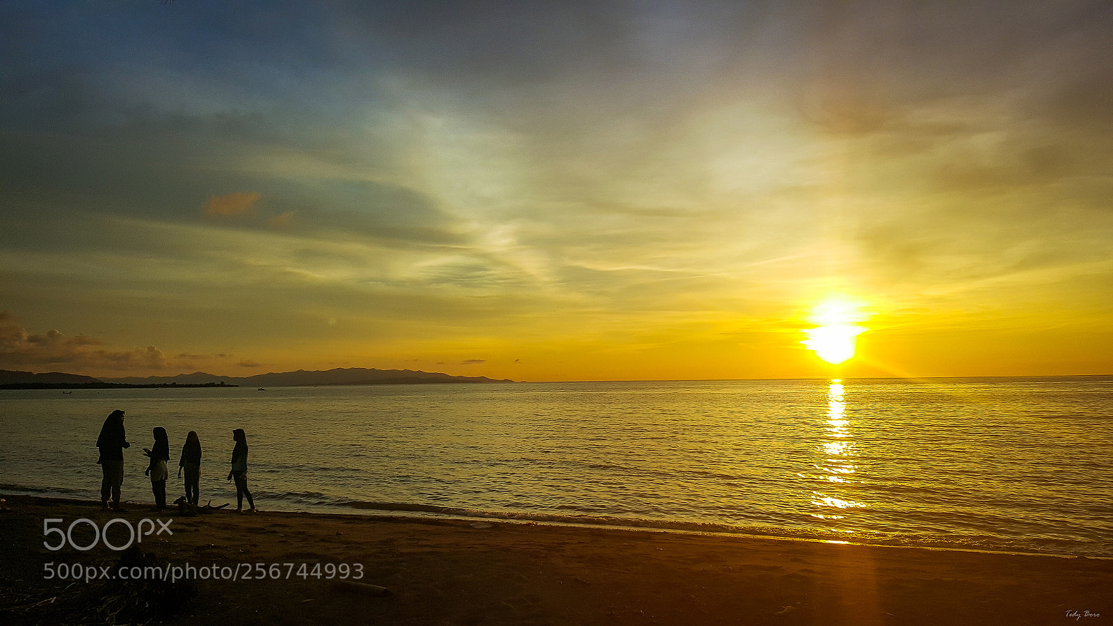 Samsung Galaxy Note5 sample photo. Sunset at lombang-lombang beach (1) photography