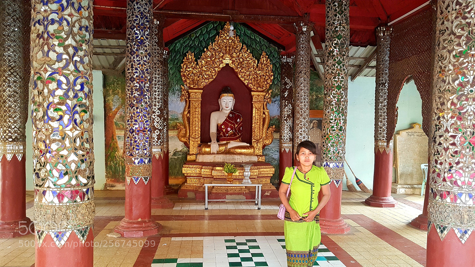 Samsung Galaxy S7 Edge sample photo. Shwedagon pagoda photography