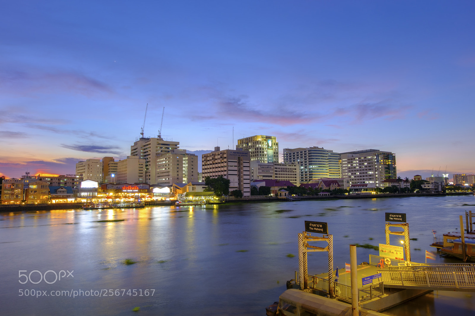 Fujifilm X-E3 sample photo. Siriraj hospital photography