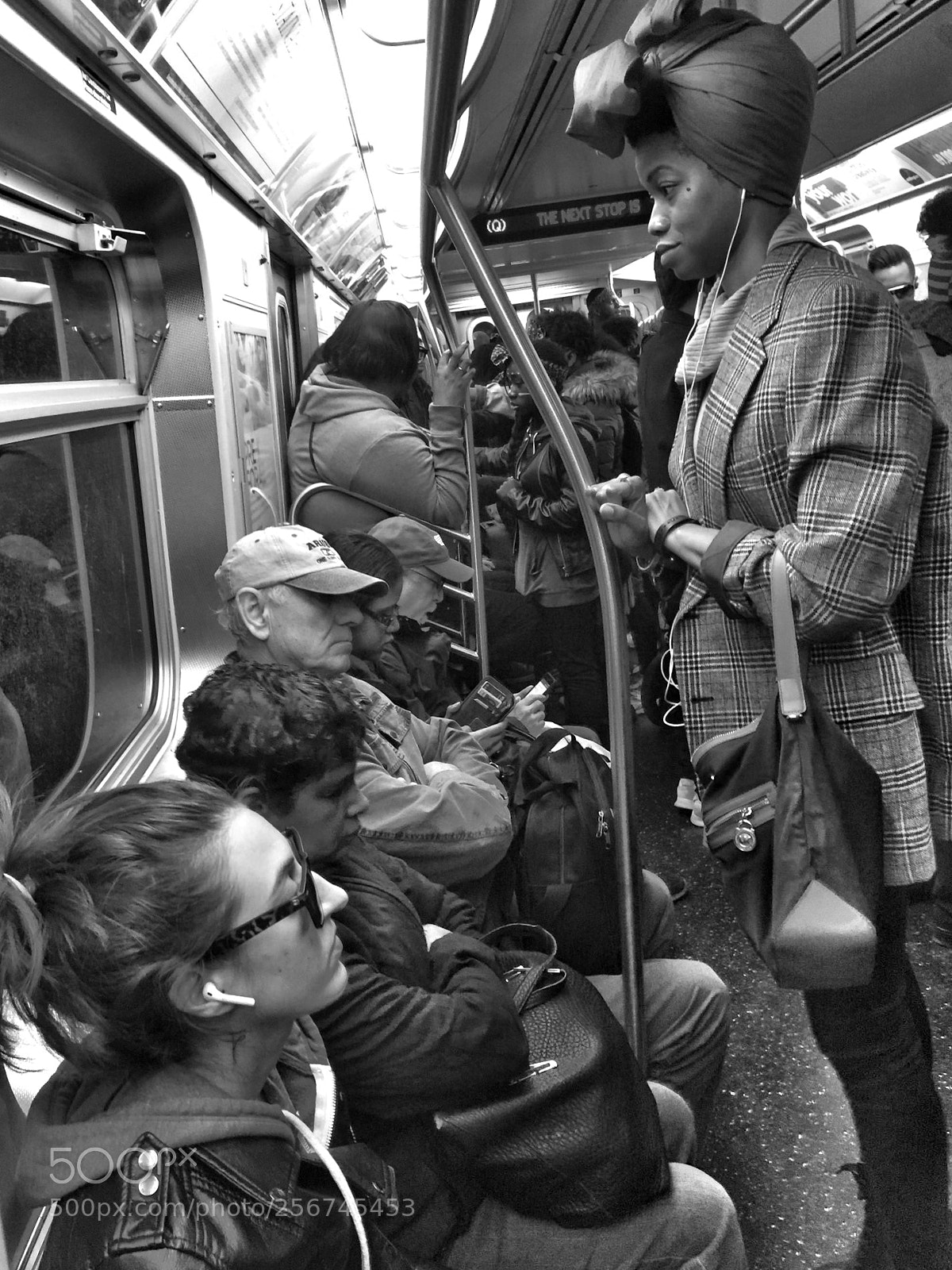 Apple iPhone 6 Plus sample photo. Subway nyc photography