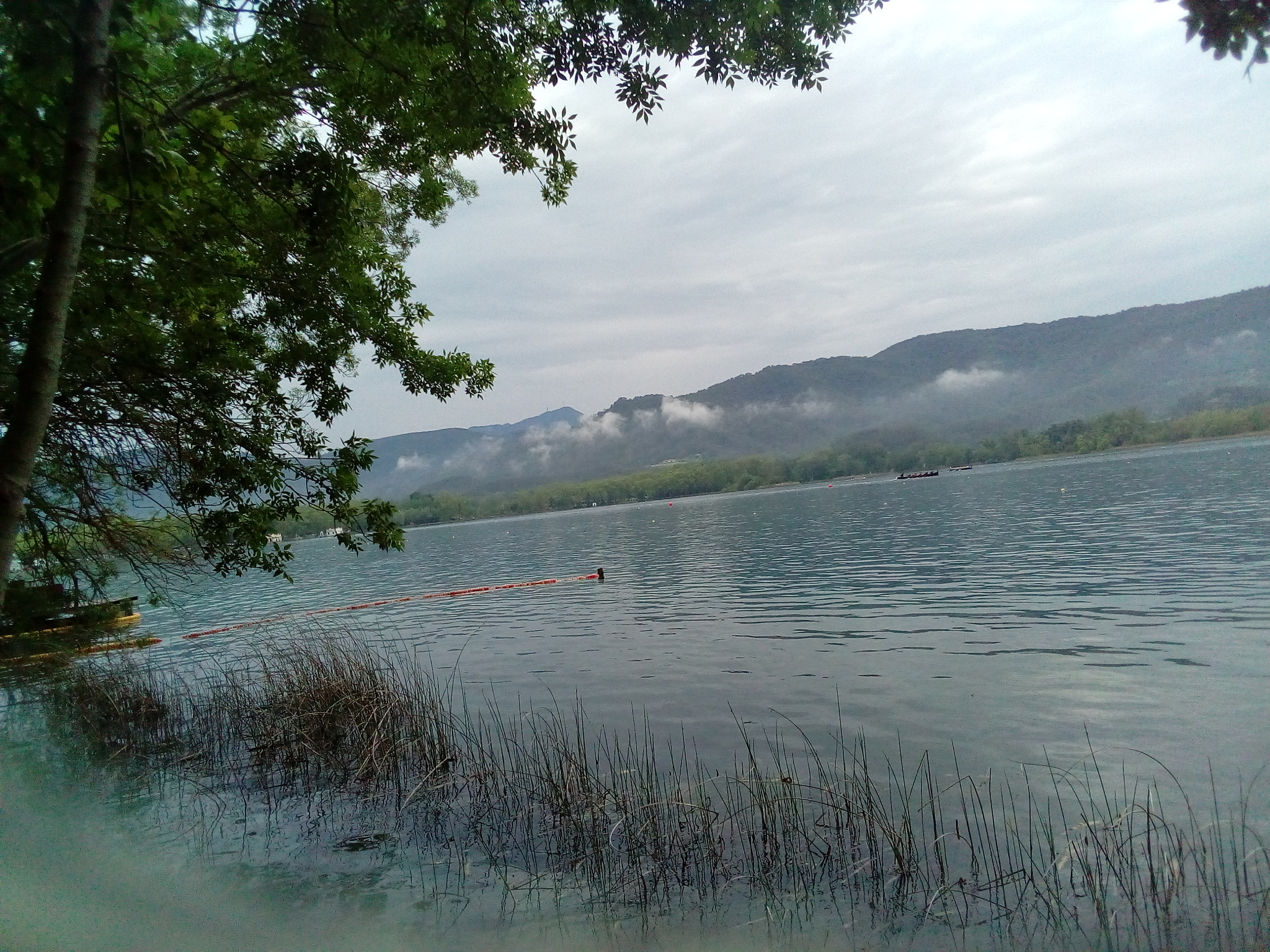 ZTE BLADE V7 LITE sample photo. Banyoles lake photography