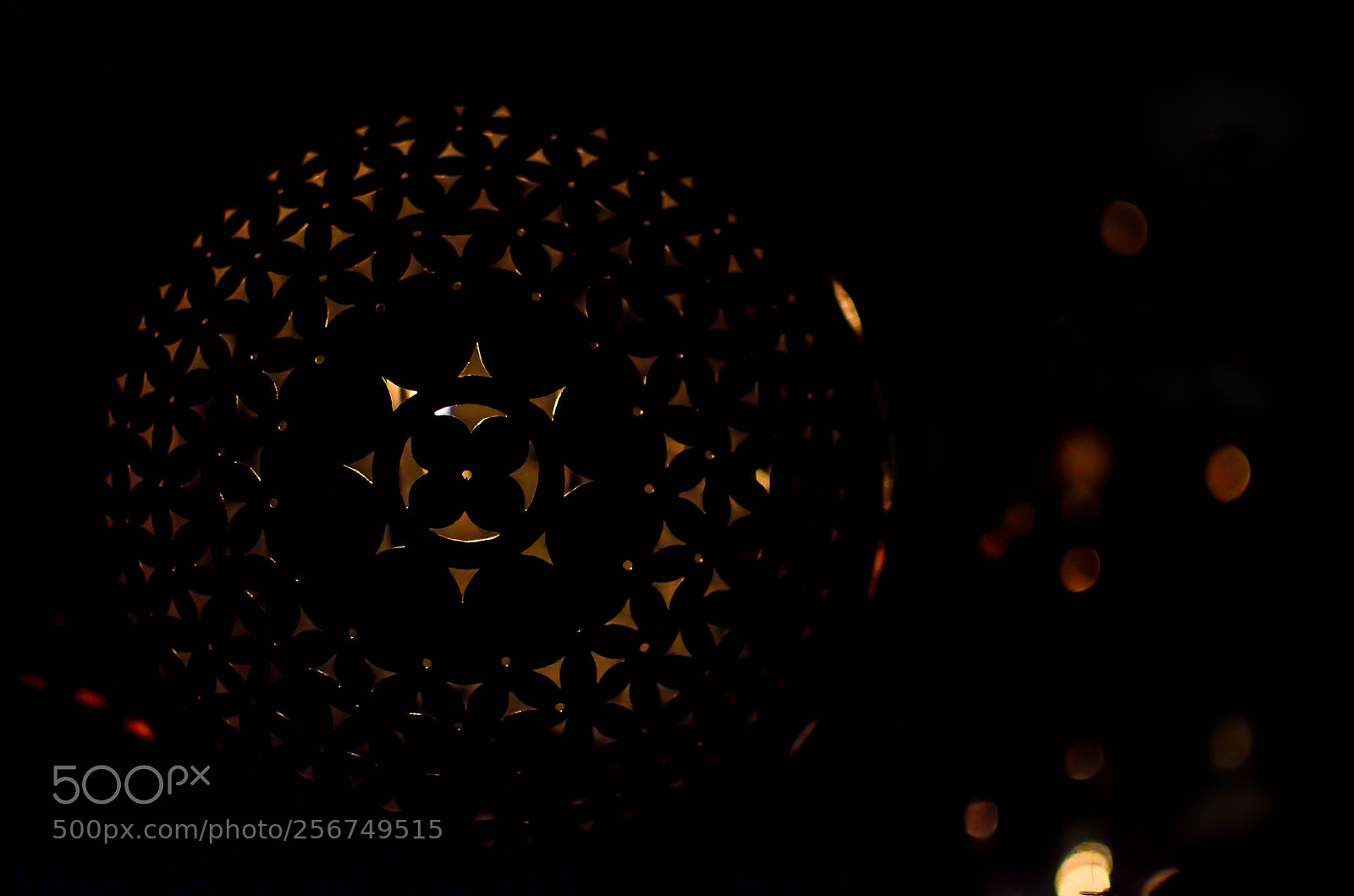 Nikon D5100 sample photo. An antique lantern !! photography