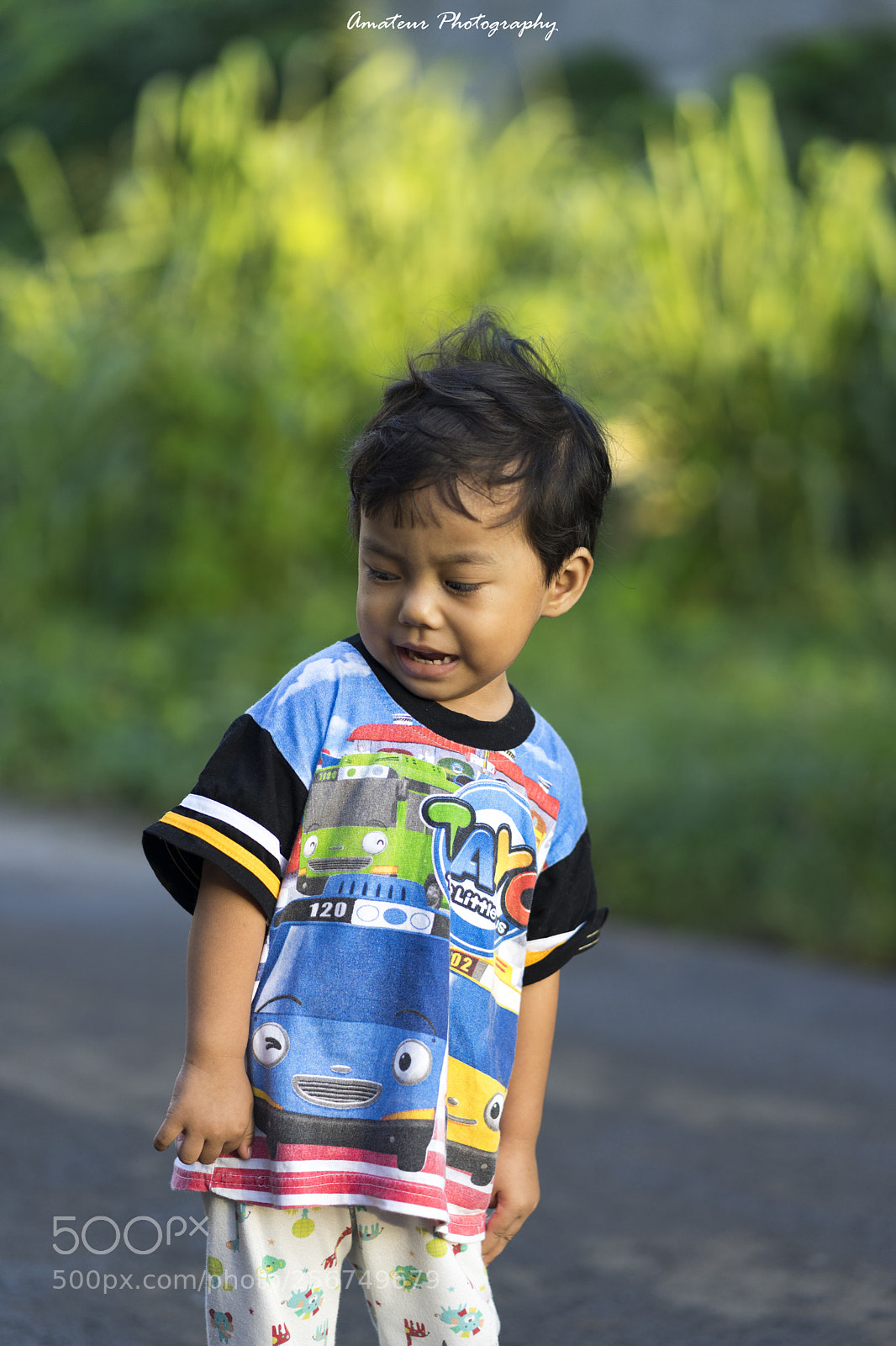 Sony a7 II sample photo. My daughter expression when photography