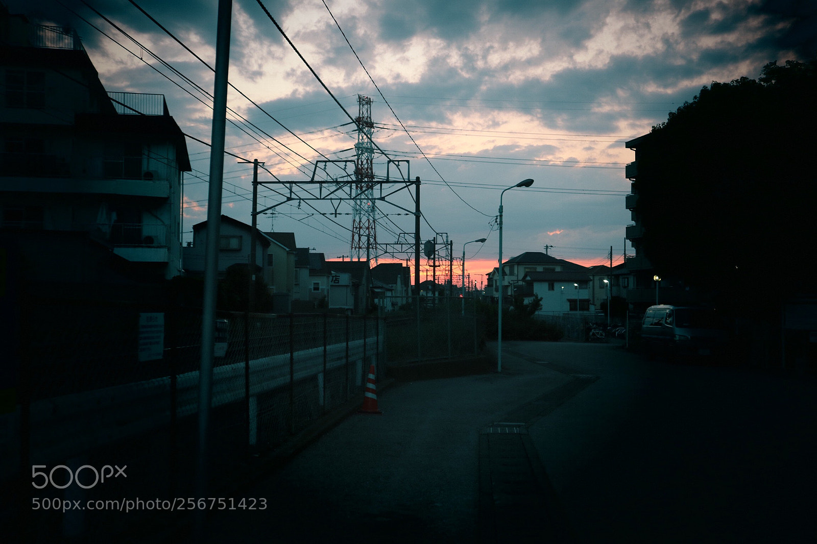 Canon EOS M3 sample photo. Evening photography
