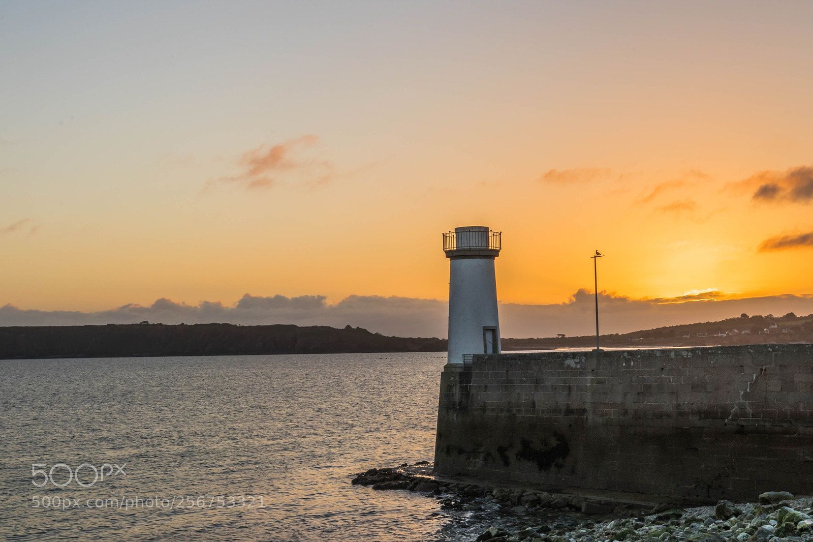 Canon EOS 80D sample photo. Lever sur le phare ! photography