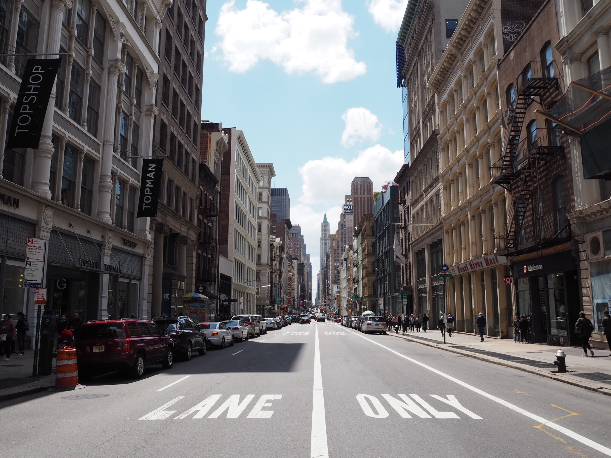 Olympus PEN E-PL8 sample photo. Nyc photography