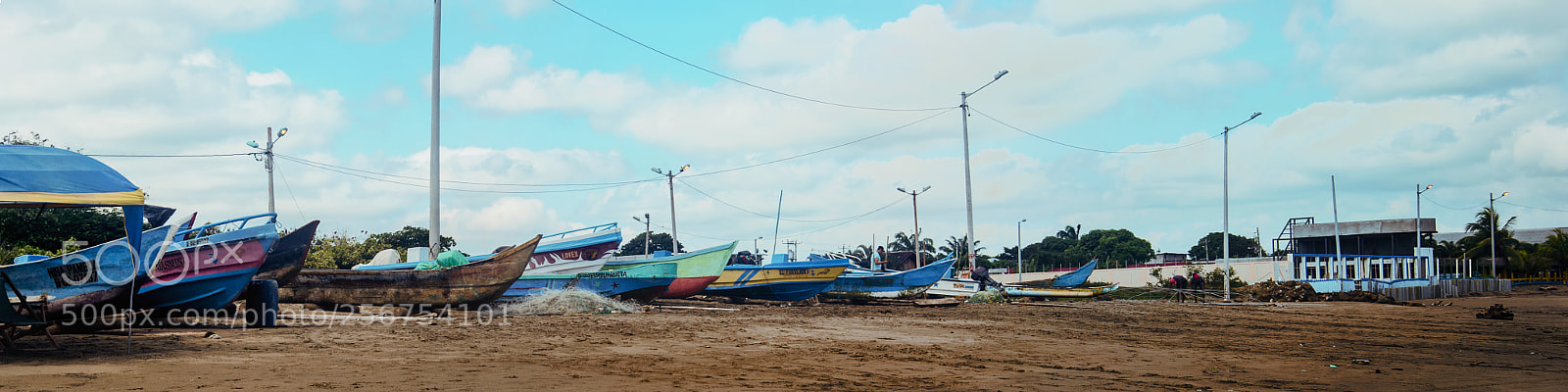Nikon D5100 sample photo. Barcos photography