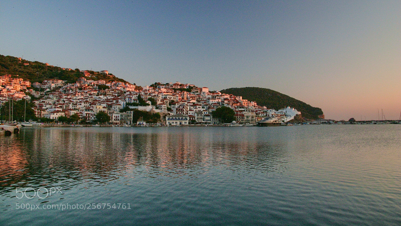 Canon EOS 300D (EOS Digital Rebel / EOS Kiss Digital) sample photo. Skopelos photography