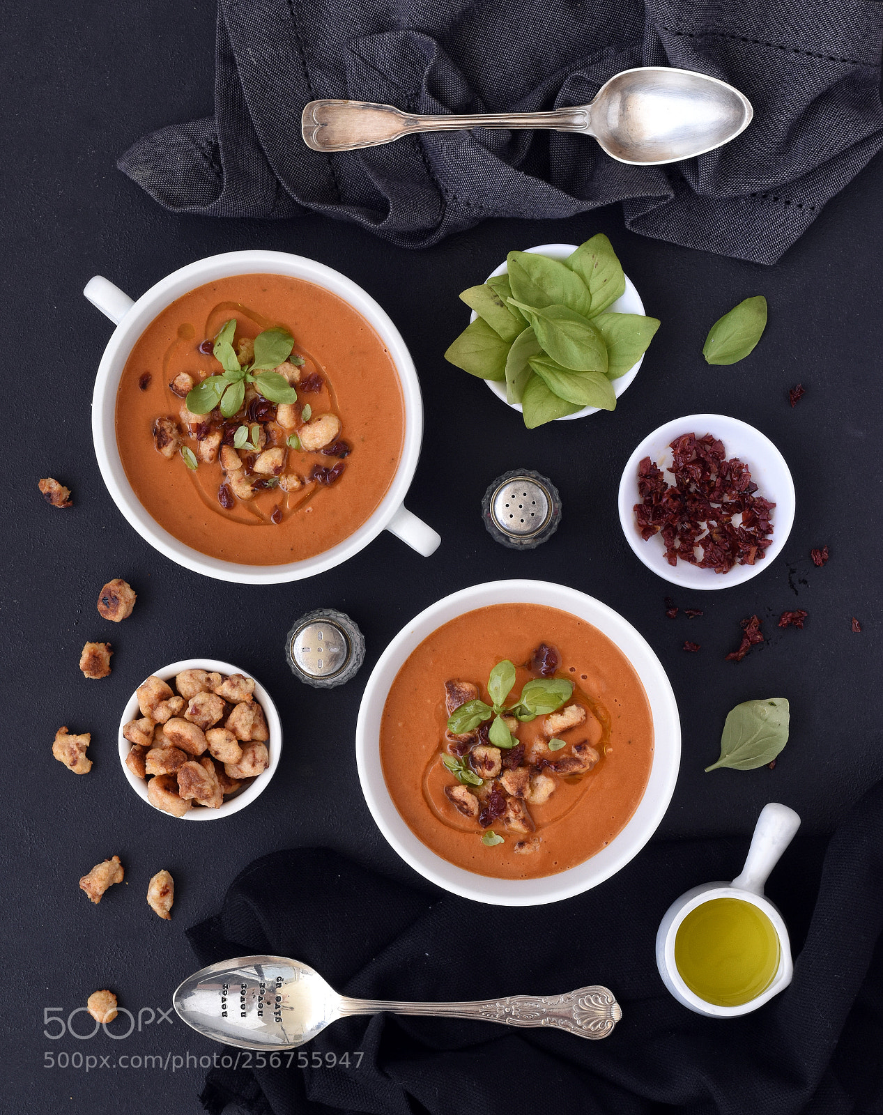 Nikon D5600 sample photo. Roasted tomato soup photography