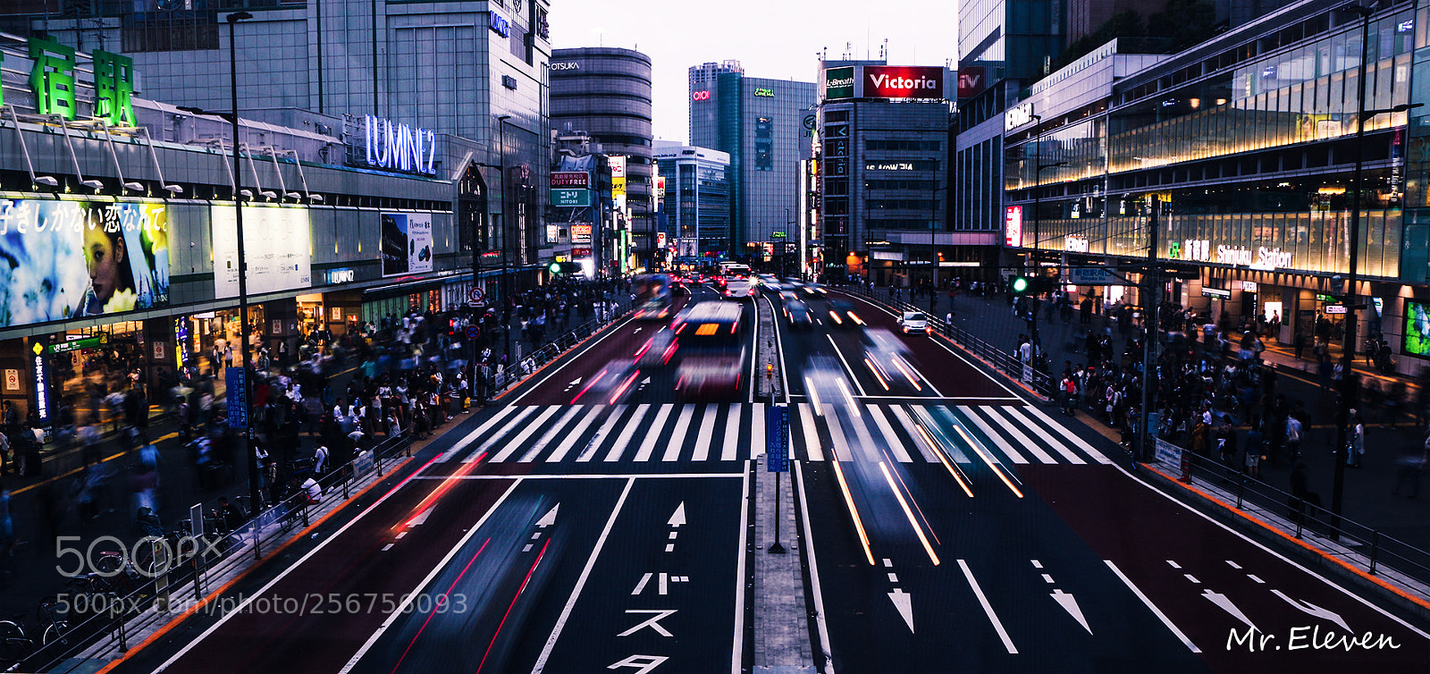 Canon EOS 70D sample photo. 新宿站 photography