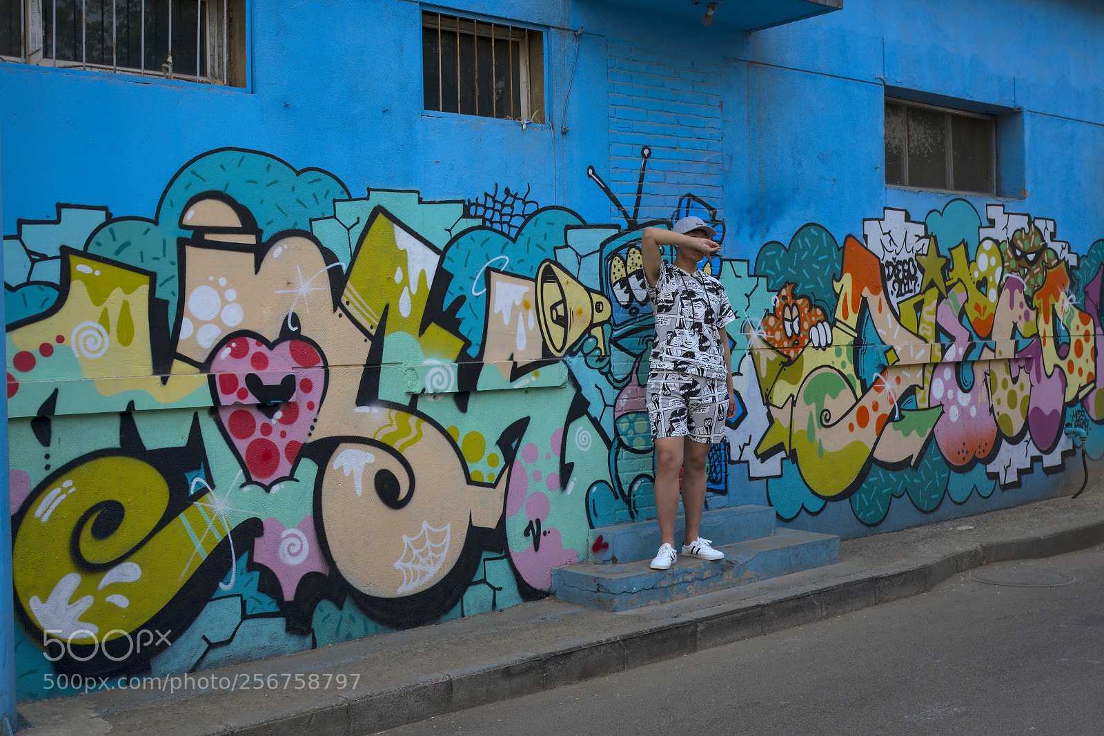 Fujifilm X100F sample photo. Selfie #3 - 798 art zone photography