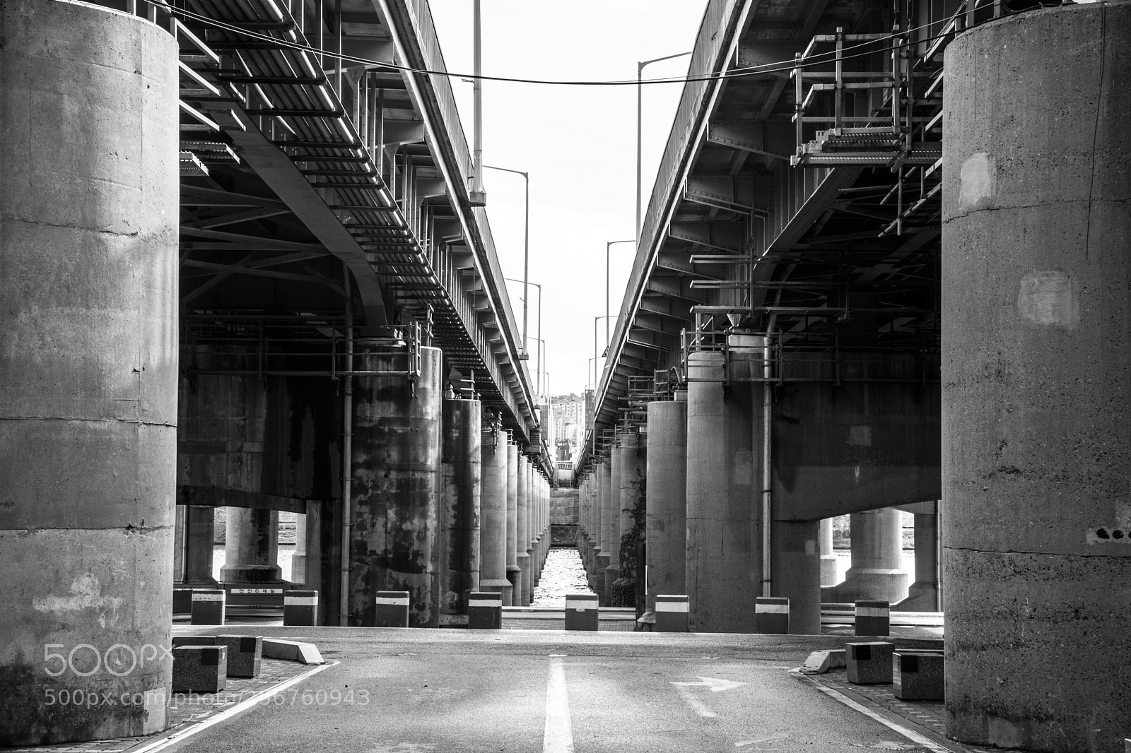 Nikon D7100 sample photo. Unter the bridge photography