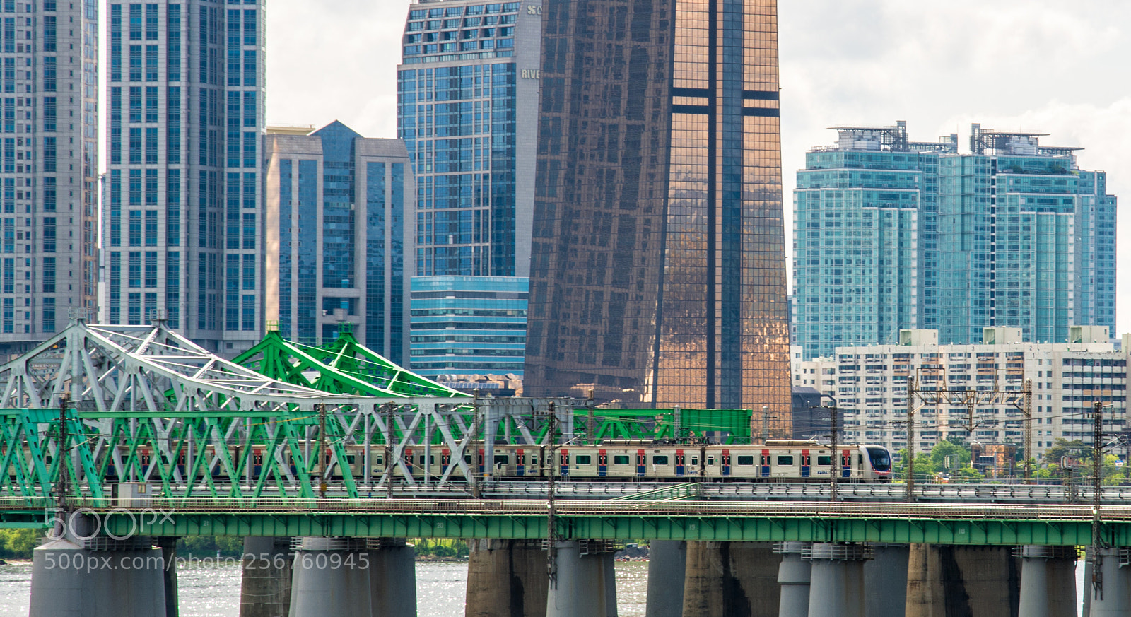 Nikon D7100 sample photo. Seoul subway photography