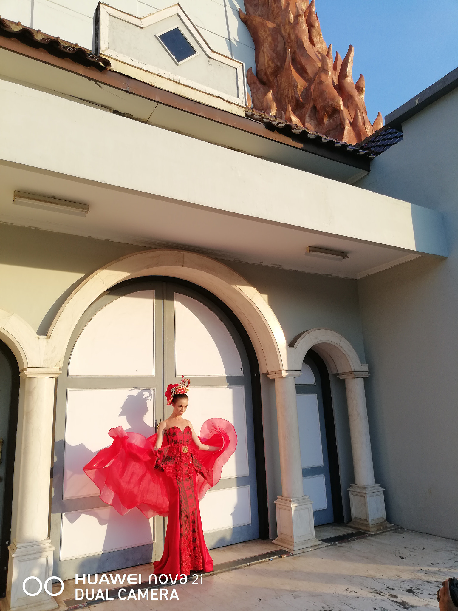 HUAWEI nova 2i sample photo