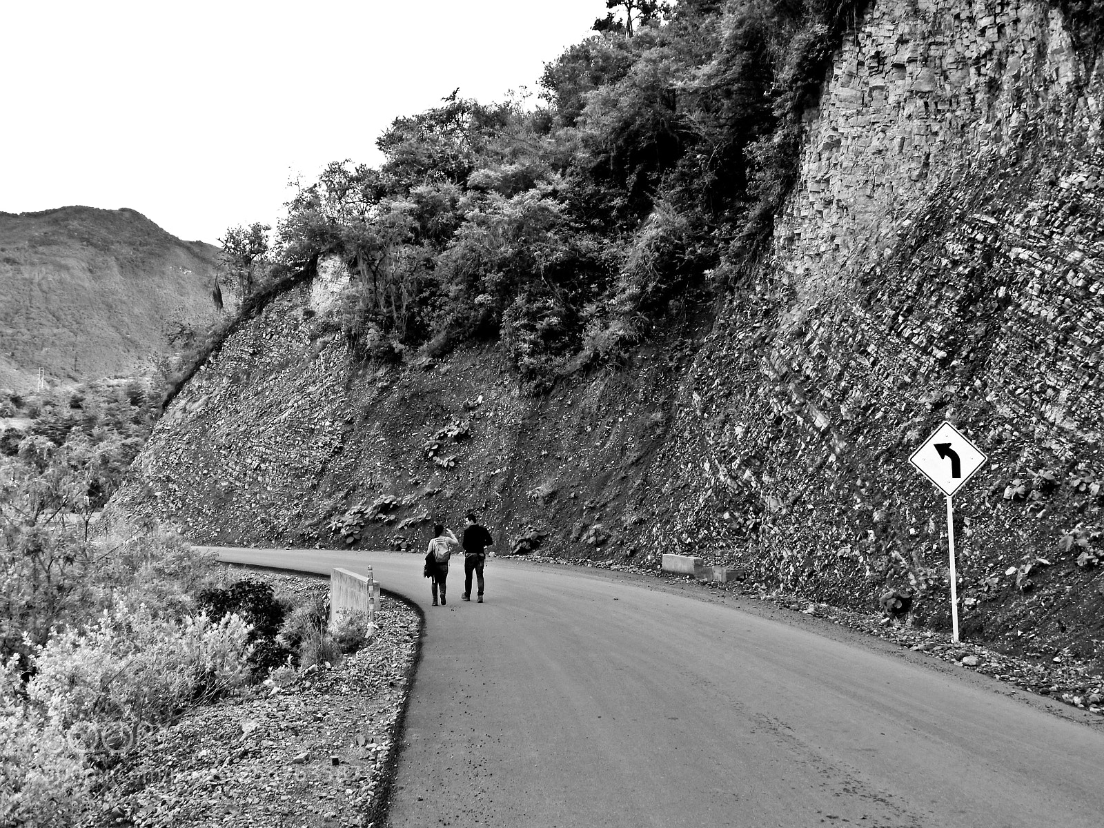 Nikon Coolpix L820 sample photo. Hike photography