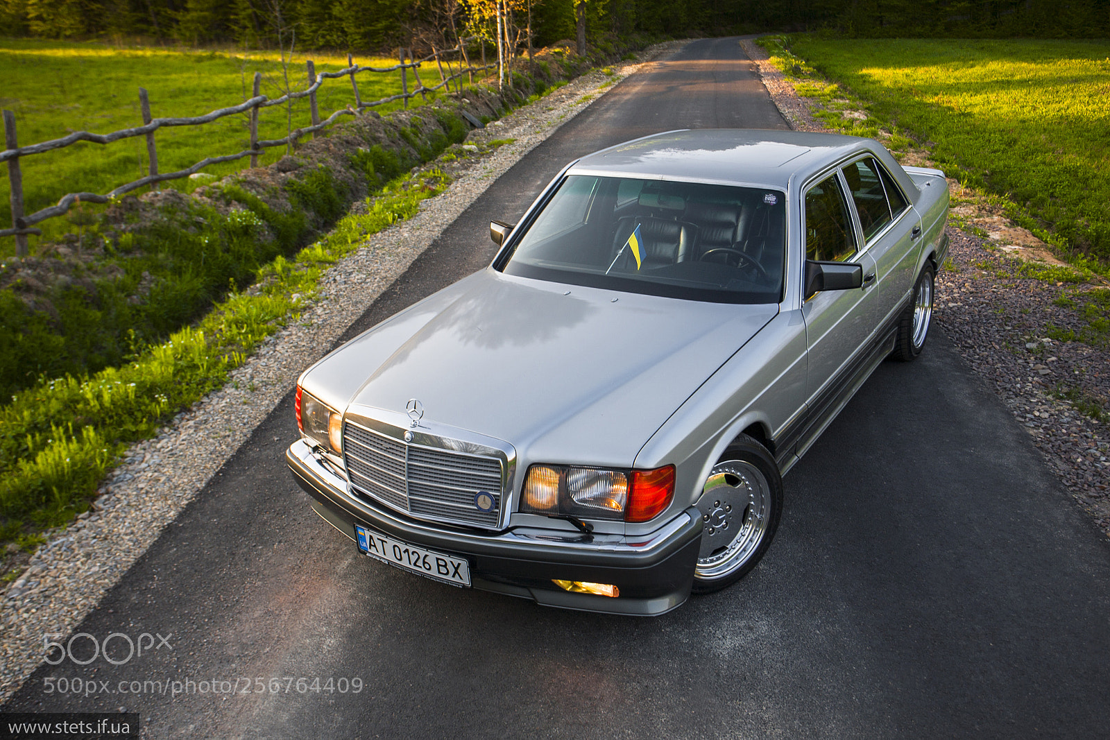 Canon EOS 5D sample photo. Mercedes-benz w126 amg photography