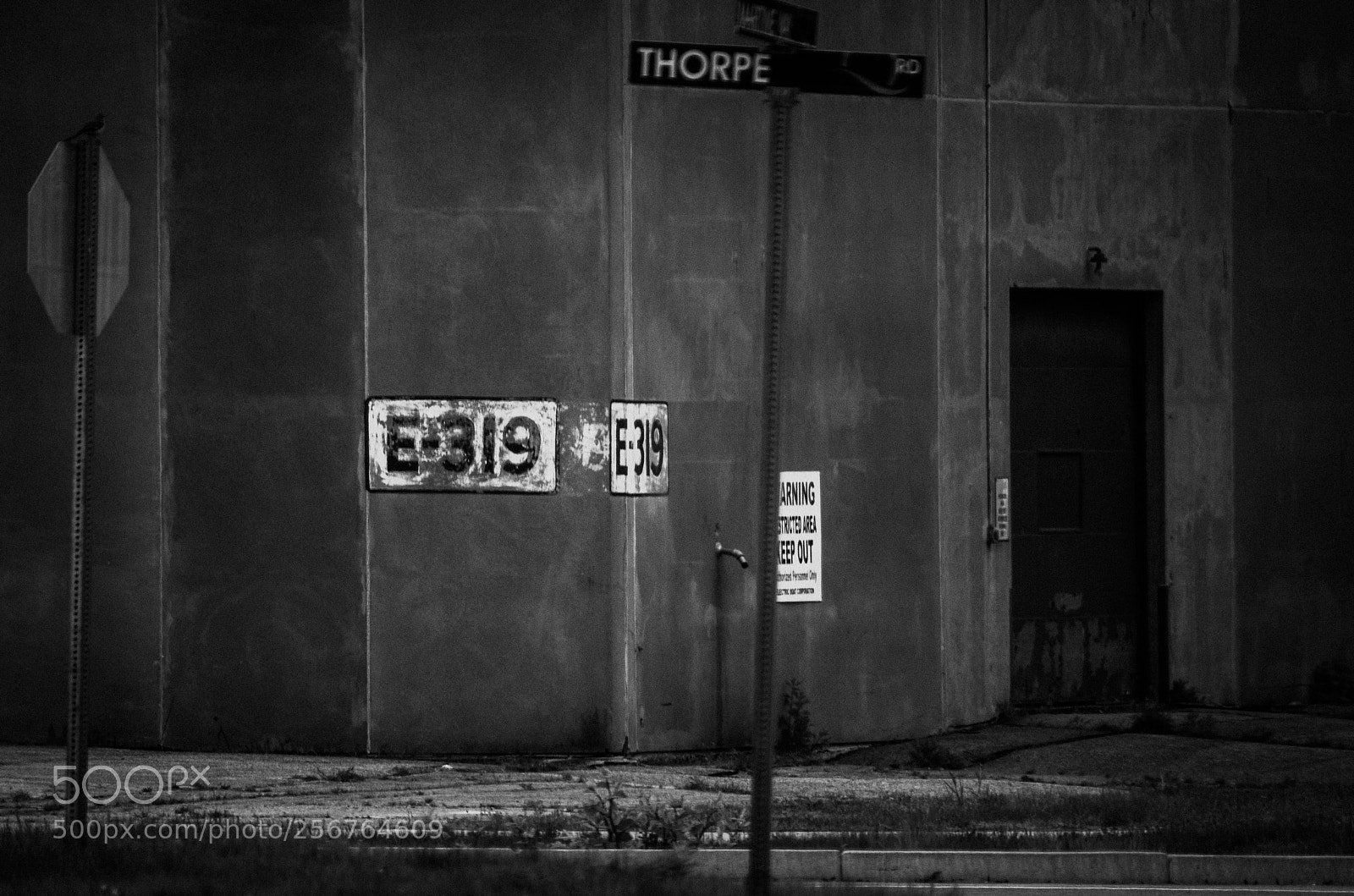 Nikon D7000 sample photo. Building e319 photography