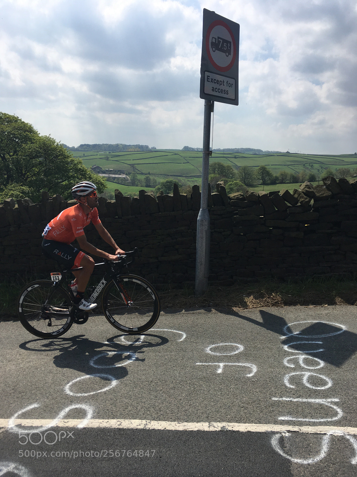 Apple iPhone SE sample photo. Tour de yorkshire 2018 photography