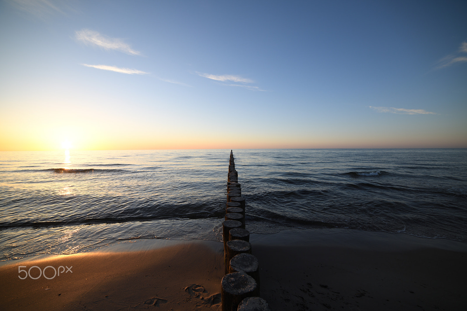 Samyang 14mm F2.8 ED AS IF UMC sample photo. Breakwater photography