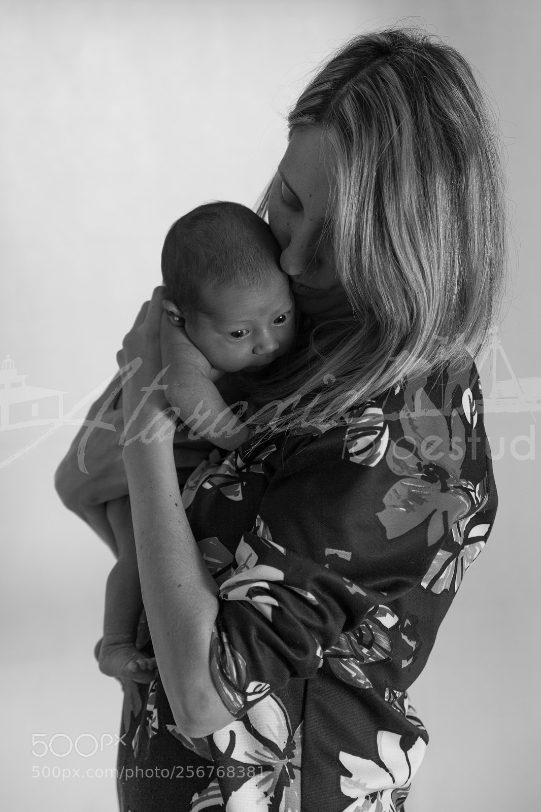 Canon EOS 5D Mark II sample photo. Mothers  photography