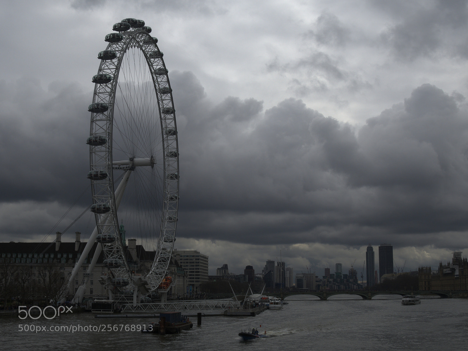 Olympus OM-D E-M10 sample photo. Storm over london photography