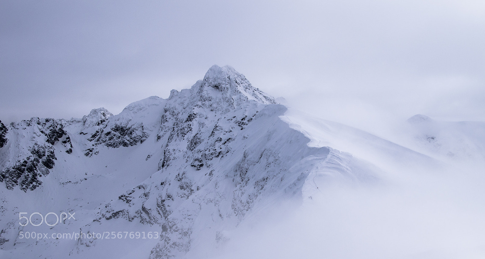 Pentax K-5 sample photo. Kasprowy wierch. ridge trail photography