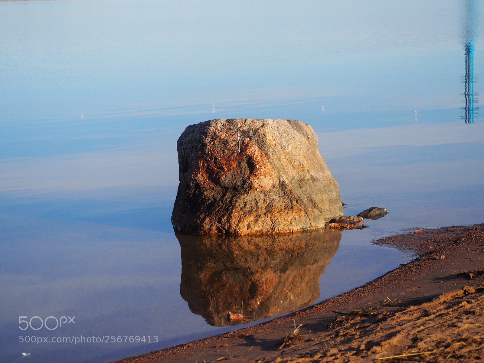 Olympus OM-D E-M10 II sample photo. Lonely rock photography
