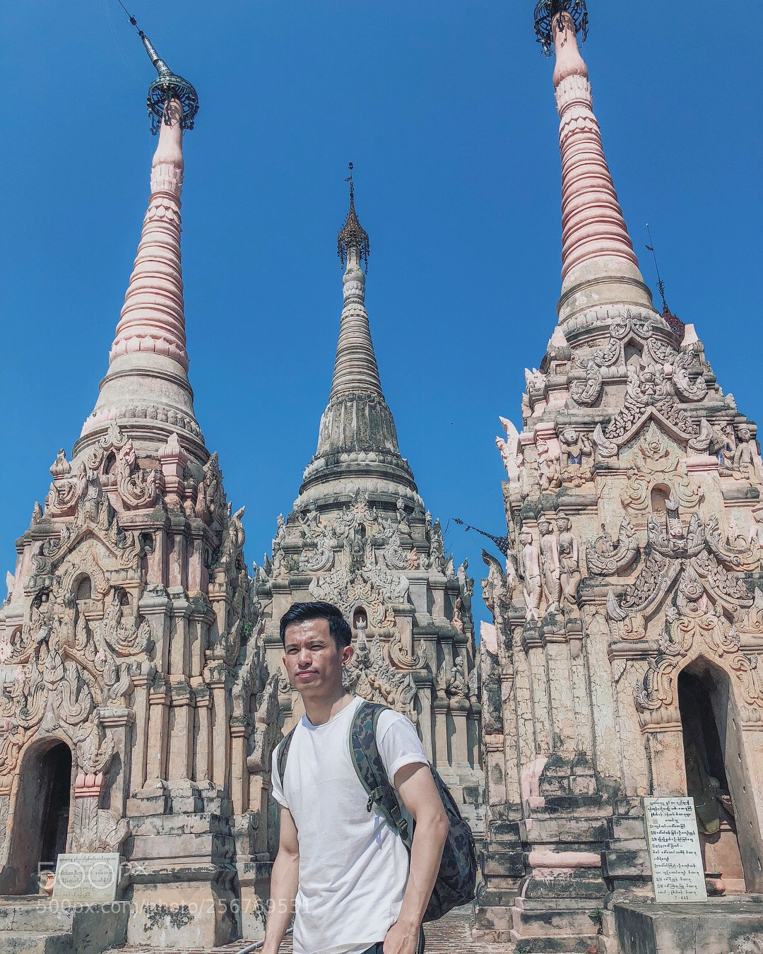 Apple iPhone X sample photo. Khakku pagoda photography